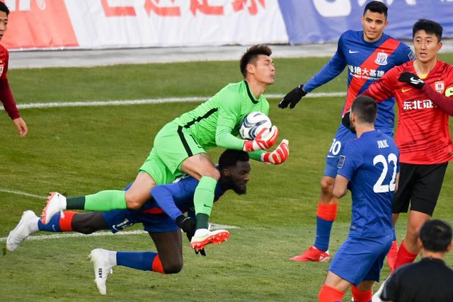 世界杯-铁闸+奥尔西奇进球 克罗地亚2-1夺季军